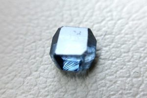 Ungeschliffener Erinnerungsdiamant von 1,20 Karat, Nahaufnahme